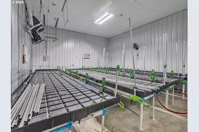 21425 Savage Rd, Sheridan, OR 97378 - Photo 43