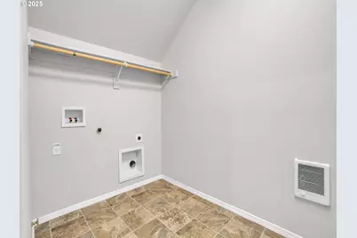 21425 Savage Rd, Sheridan, OR 97378 - Photo 13