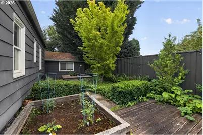2640 SE Grant St, Portland, OR 97214 - Photo 27