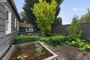 2640 SE Grant St, Portland, OR 97214 - Photo 27