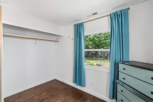 9805 N Clarendon Ave, Portland, OR 97203 - Photo 21