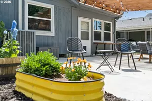 9805 N Clarendon Ave, Portland, OR 97203 - Photo 35