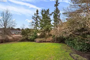 12616 NW Barnes Rd, Portland, OR 97229 - Photo 23