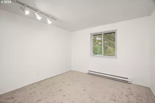 12616 NW Barnes Rd, Portland, OR 97229 - Photo 17