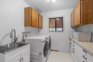 3373 Lavina Dr, Forest Grove, OR 97116 - Photo 23