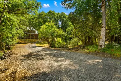 1470 E Willis Creek Rd, Winston, OR 97496 - Photo 45