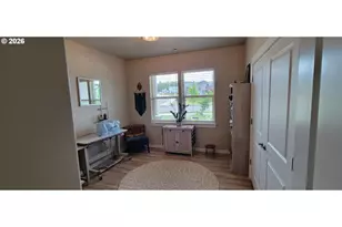 879 Pebble Creek St, Sutherlin, OR 97479 - Photo 13