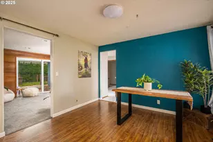 1270 Calvin St, Eugene, OR 97401 - Photo 9