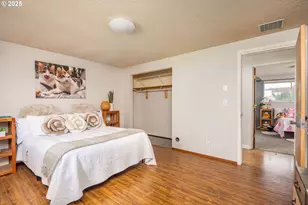 1270 Calvin St, Eugene, OR 97401 - Photo 15