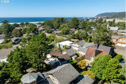 138 E Jefferson, Cannon Beach, OR 97110 - Photo 19