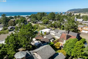 138 E Jefferson, Cannon Beach, OR 97110 - Photo 19