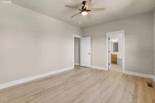 3551 SW Salmon Ct, Redmond, OR 97756 - Photo 11