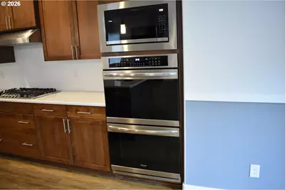 2233 SE 14th St, Battle Ground, WA 98604 - Photo 3