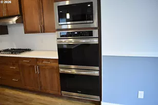 2233 SE 14th St, Battle Ground, WA 98604 - Photo 3