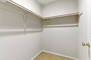 114 S Abernethy St, Portland, OR 97239 - Photo 33