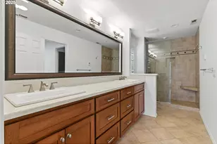 114 S Abernethy St, Portland, OR 97239 - Photo 27