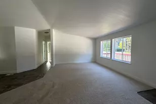 13401 NE 28th St, Vancouver, WA 98682 - Photo 3