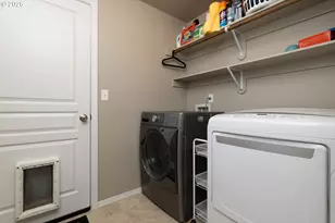 2721 NE 6th Dr, Redmond, OR 97756 - Photo 21