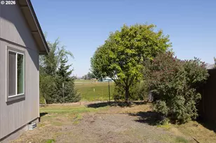 2721 NE 6th Dr, Redmond, OR 97756 - Photo 23