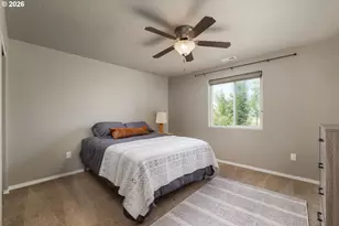 2721 NE 6th Dr, Redmond, OR 97756 - Photo 15