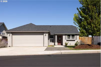 2721 NE 6th Dr, Redmond, OR 97756 - Photo 5
