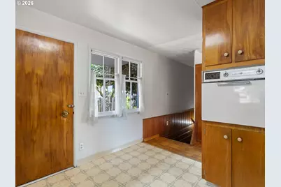 2915 E McLoughlin Blvd, Vancouver, WA 98661 - Photo 15