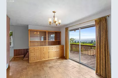 2915 E McLoughlin Blvd, Vancouver, WA 98661 - Photo 11