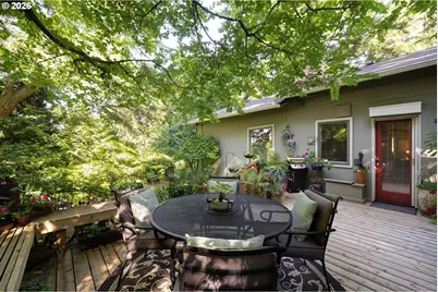 4242 SW Twombly Ave, Portland, OR 97239 - Photo 37