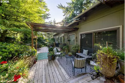 4242 SW Twombly Ave, Portland, OR 97239 - Photo 5