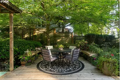 4242 SW Twombly Ave, Portland, OR 97239 - Photo 41