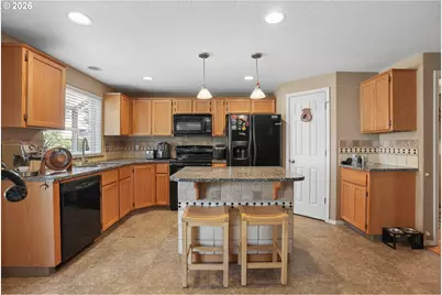 228 E 17th Pl, La Center, WA 98629 - Photo 11