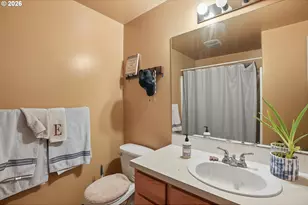 228 E 17th Pl, La Center, WA 98629 - Photo 25