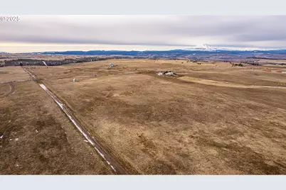969 Finn Ridge Rd, Centerville, WA 98613 - Photo 1