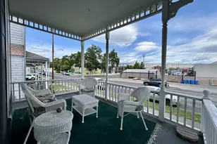 506 E 4th St, The Dalles, OR 97058 - Photo 3