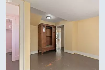 817 NW Earl Ave, Gresham, OR 97030 - Photo 11