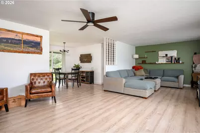 21480 S Clearview Ct, Oregon City, OR 97045 - Photo 5