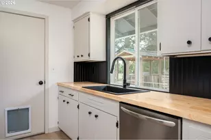 21480 S Clearview Ct, Oregon City, OR 97045 - Photo 19