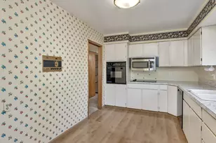 8835 SW Oak Ln, Portland, OR 97223 - Photo 17