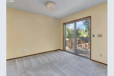 8835 SW Oak Ln, Portland, OR 97223 - Photo 15