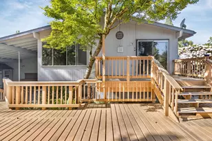 8835 SW Oak Ln, Portland, OR 97223 - Photo 9