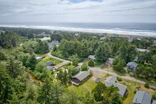 25955 David Ave, Rockaway Beach, OR 97136 - Photo 31