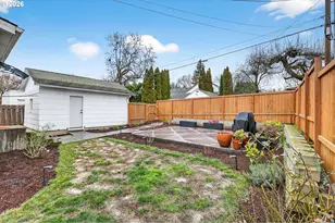 308 W 35th St, Vancouver, WA 98660 - Photo 23