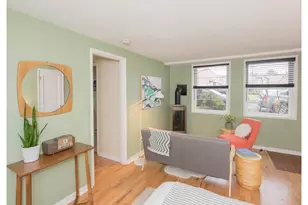 2025 SE Caruthers St, Portland, OR 97214 - Photo 7