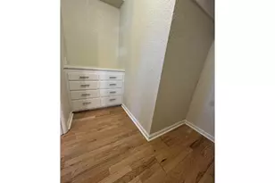 2025 SE Caruthers St, Portland, OR 97214 - Photo 17