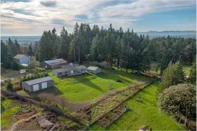 1033 Camelot Dr, Salem, OR 97306 - Photo 3