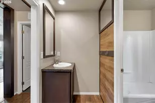 1033 Camelot Dr, Salem, OR 97306 - Photo 39