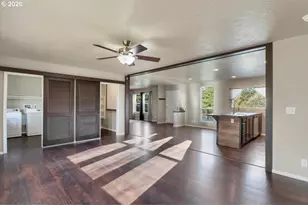 1033 Camelot Dr, Salem, OR 97306 - Photo 25