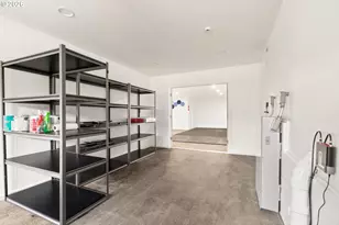 6127 NE 27th Ave, Portland, OR 97211 - Photo 41