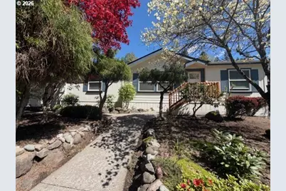 25368 E Cedar Glen Loop, Welches, OR 97067 - Photo 3