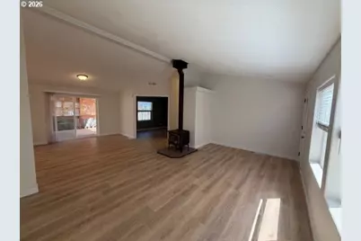 25368 E Cedar Glen Loop, Welches, OR 97067 - Photo 7